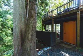 Bright, Garden View ”Guest House” at Ferngully - Image 3