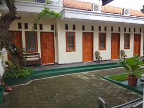 Ndalem Rahayu Pavillion - Image 5