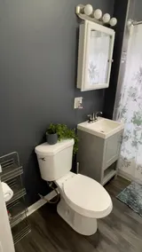 Affordable Home near the 606 - Image 3