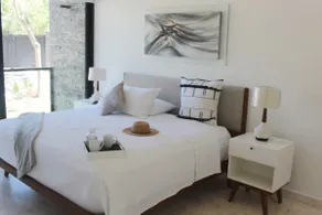 Luxury Condo with Gym & BEACH Club & PGA golf - Image 4