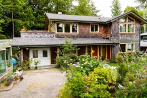 Tofino Oyster Catcher Suite - Image 3