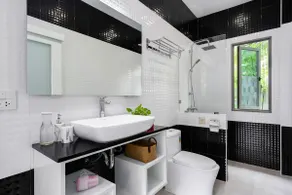 2 bedroom luxury pool private villa!Super hot deal - Image 4