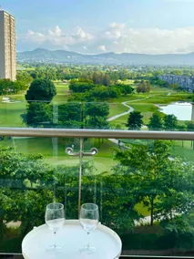 Stunning Golf View Retreat [airbnb lux] - Image 5