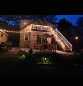 Charming Bungalow Across From Wolf River - Image 2