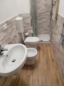 Two-room apartment in the city center - Image 3
