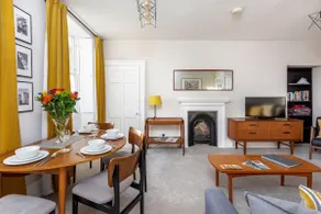 Abbey View - Image 4