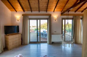 Pegasos luxury Villa - Image 5