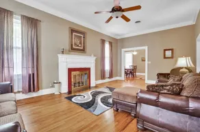 Bixby home 3 bedroom 2 bath sleeps 8 - Image 3