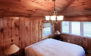 Cheerful 3 bedroom cottage with bunkie; Stony Lake - Image 3
