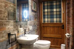 Rustic Private Suite Near Moel Famau - Image 2