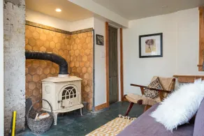 'Mallory homestead' private garden apartment - Image 3