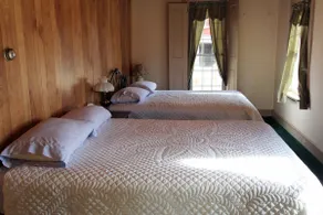 Lapp Farmhouse Bed & Breakfast - Amish Country PA - Image 3