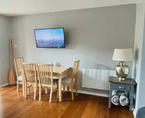 Beach House - Image 5