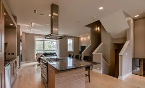 Rooftop townhouse by Old Market + garage - Image 5