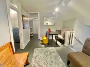Crow's Nest - 2 bdrm apt near hospitals/downtown - Image 4