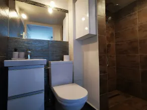 Elite Residence - Free Parking, 2bedrooms, 1living, near Amazonia and Iulius Town - Image 5