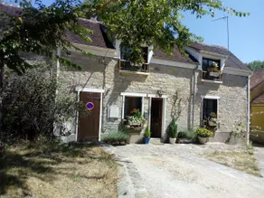 Charming house in Recloses - Image 5