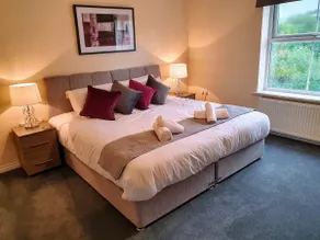 Perry House, Long Ashton, Bristol by Cliftonvalley Apartments - Image 2
