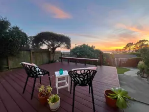 El Cerrito Hills Retreat - Image 2