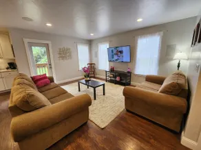 Redwood Family Hideaway - Image 3