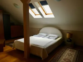 Cozy orange Kula hacienda - Image 3