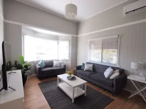 Gowrie House - 4 bedroom in CBD - Image 4