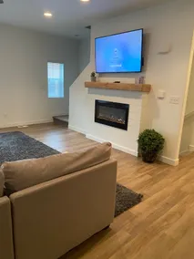 Large Townhouse with Pool/hot tub walk to food/movies/TopGolf - Image 5
