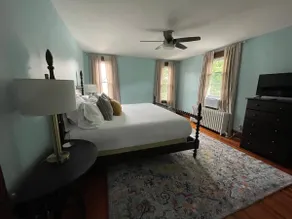 Ashwood Farmhouse - Image 3