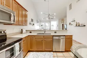 Furnished Patio! Downtown Gilbert Retreat - Image 3