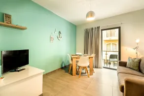 Ta Karolina 1 Bedroom Designer Apartment - No.1 - Image 5