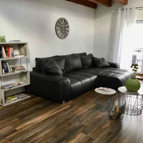 Beautiful apartment in old barn - Image 3