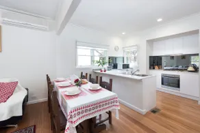 Hillside House - Image 3