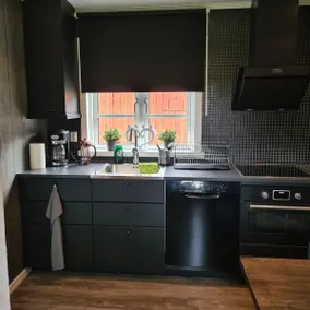 Newly renovated cottage on horse farm - Image 3