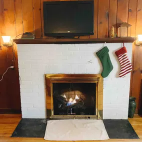 Curry Run Cabin - Image 3