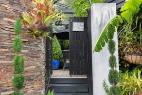 THE BEACH HOUSE ROSEBUD - Image 2