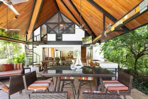 Casa Pumilio: Private Family Home w/Hotel Service - Image 3