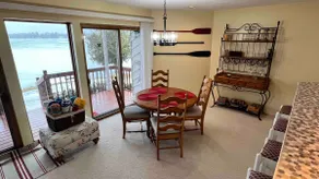 4 Season Waterside Retreat: Perfect for Family&WFH - Image 5