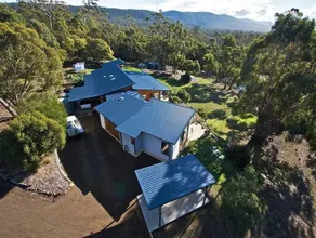 Escape to Bicheno near the bush, beach and golf - Image 2