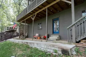 The Right BnB. The Right Price. Bike. Lake. Golf. - Image 5