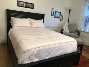 Suite Studio ❤️️ (Free Parking, Elmwood Village!) - Image 3