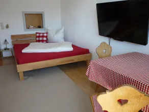 Smart cosy flat near city - Image 3
