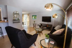 Fall Creek Suite - Awesome Westside Location - Image 2