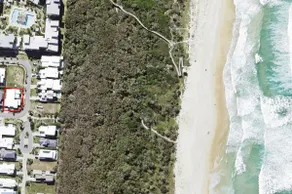 SANDS BEACH HOUSE A - Image 5