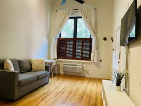 Lovely 2-bedroom loft in Hoboken north - Image 5