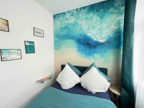 Private building for 12 people, 3 themed apartments - Image 4
