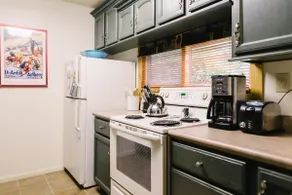 Family Friendly 4 BR Seven Springs Townhouse - Image 5
