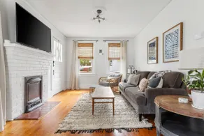 The Blue Door Farmhouse | 2BR 1BA Near DT Cola - Image 3