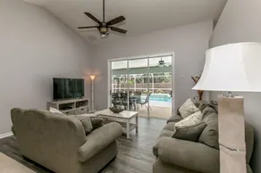 ☆☀︎❀Relaxing Heated Pool!Beautiful Patio,Pet Friendly,Fenced Area, Near Beaches! - Image 5