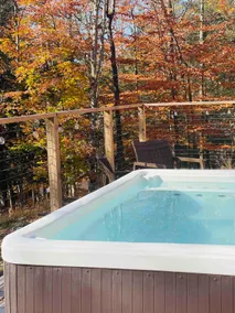 Lovely Cottage w/ Jacuzzi+Woodstove! - Image 3