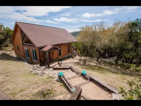 Belle maison de lac colline - Image 2